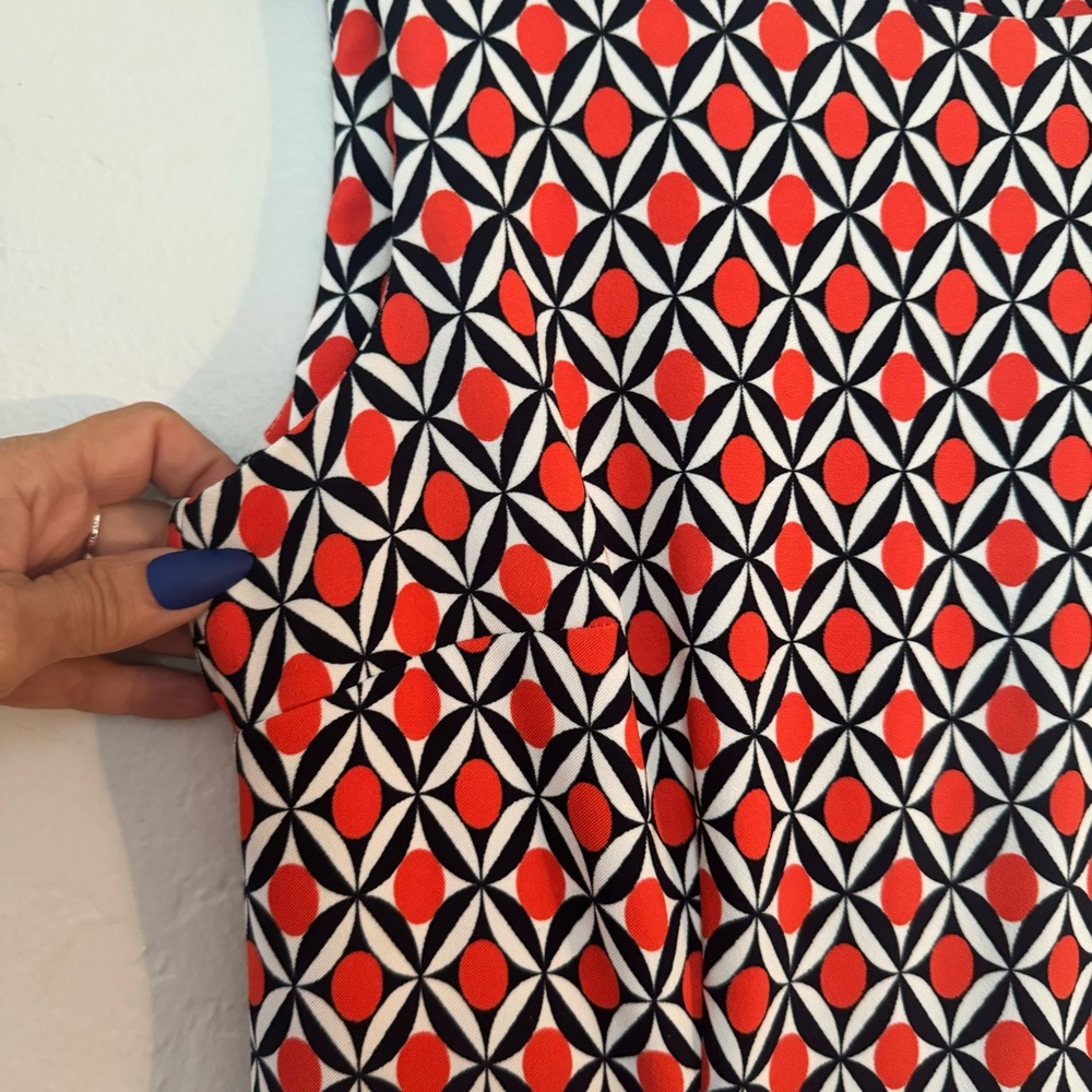 AGB Sheath Dress - Picture 7 of 8